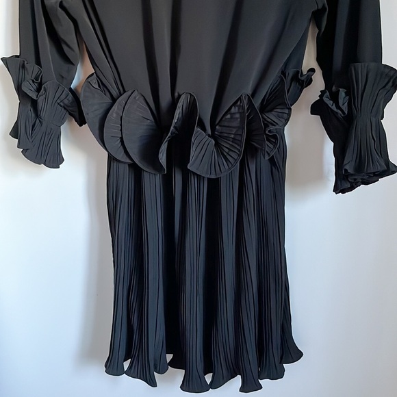 Prettylittlething Black LBD Ruffle Frill Detail Pleated Skater Mini Dress 4 - Picture 12 of 16